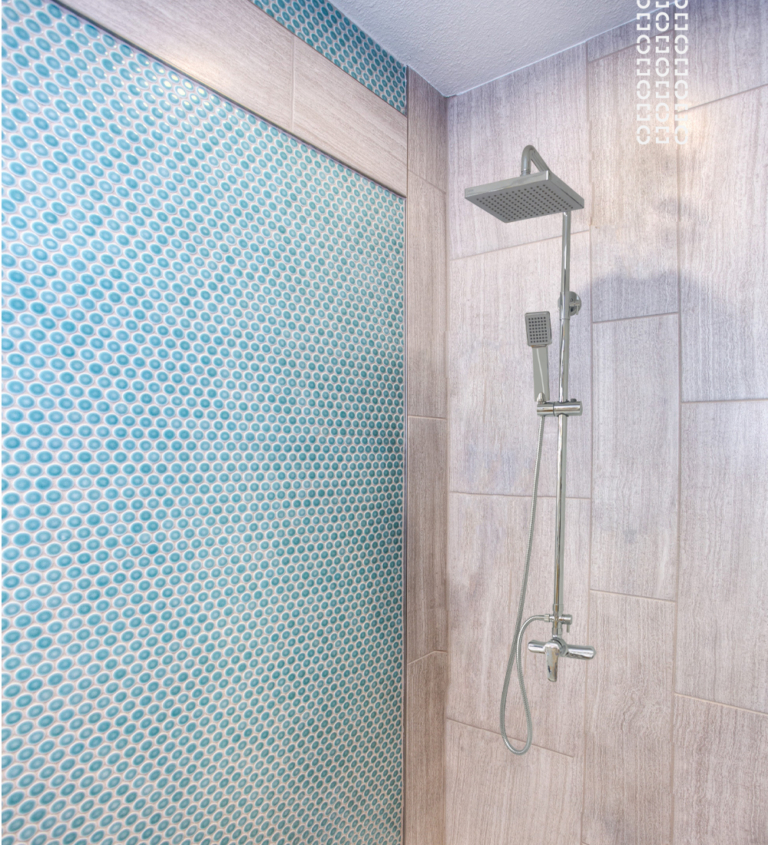 COLONNE DOUCHE + MITIGEUR CARRE SANIVY