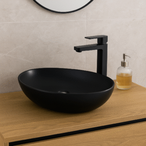 VASQUE A POSER MARQUIZE OVAL NOIR MAT SANILUM